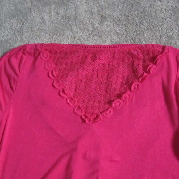 Like new Skies are Blue FUSHIA size small top - Picture 4 of 5